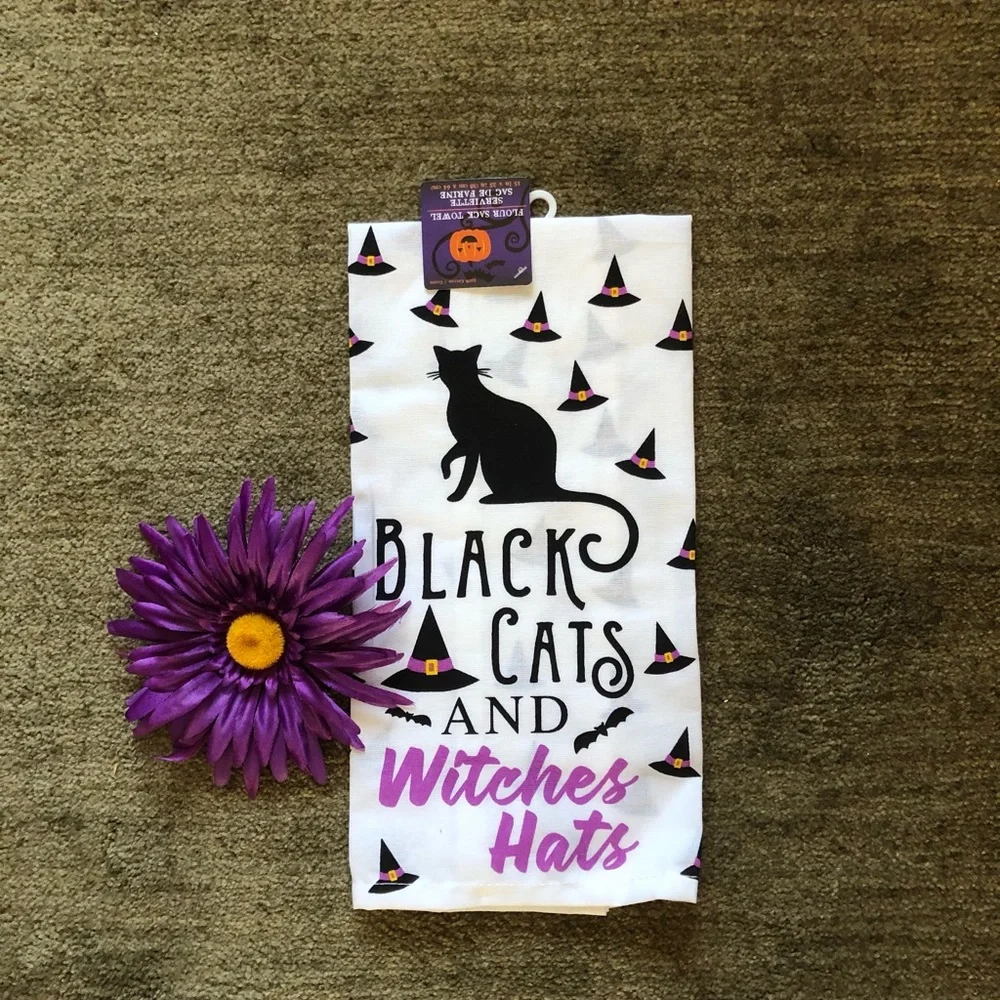 Halloween kitchen towel, oven mitt and pot holders